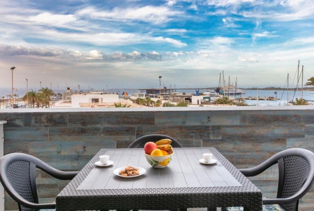 Apartamentos El Puerto, La Savina La Savina  Bagian luar foto