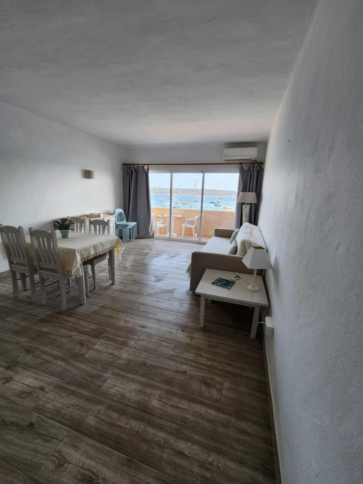 Apartamentos El Puerto, La Savina La Savina  Bagian luar foto