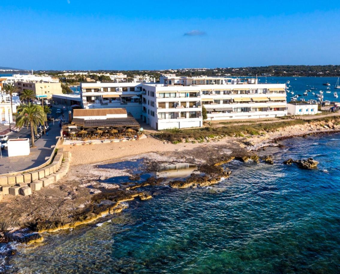 Apartamentos El Puerto, La Savina La Savina  Bagian luar foto