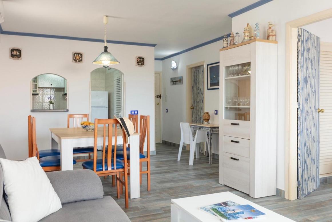 Apartamentos El Puerto, La Savina La Savina  Bagian luar foto