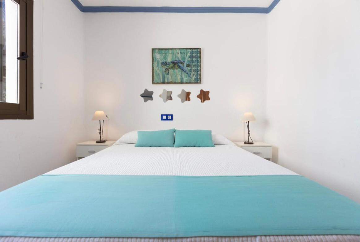 Apartamentos El Puerto, La Savina La Savina  Bagian luar foto