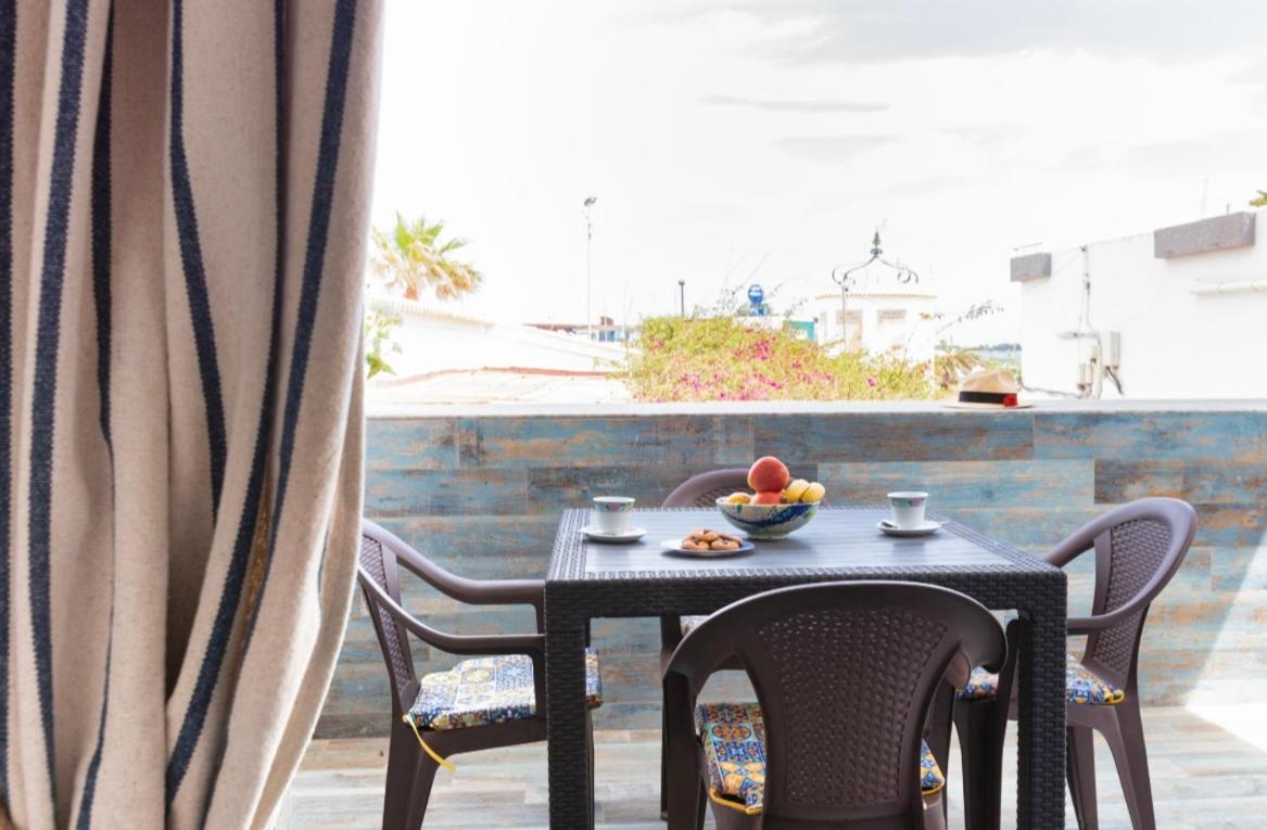 Apartamentos El Puerto, La Savina La Savina  Bagian luar foto